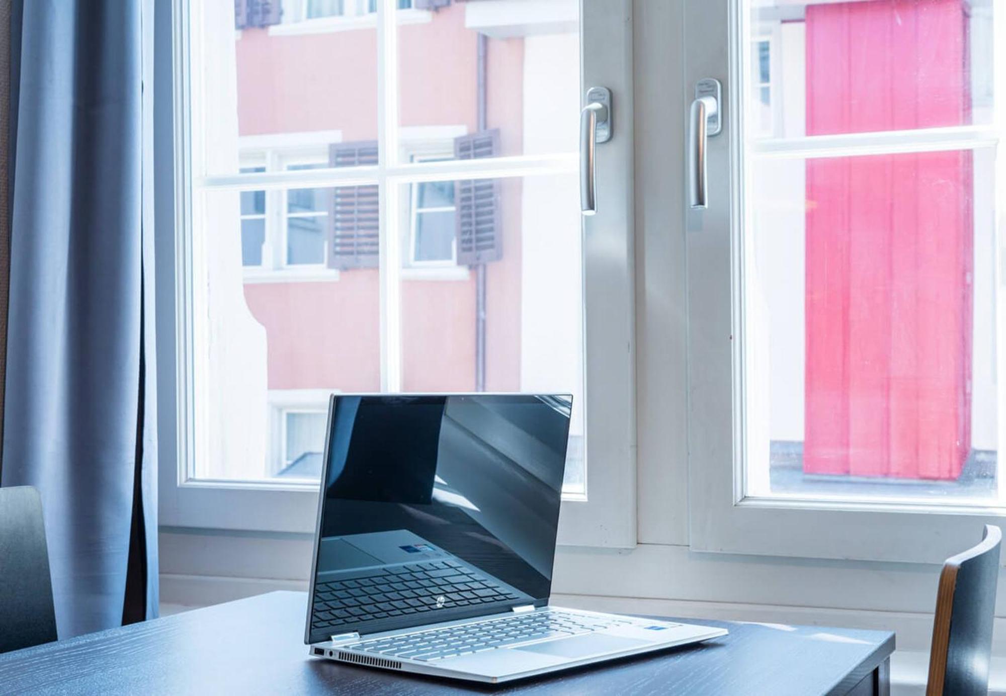 Hitrental Schmidgasse - Apartments ซูริก ภายนอก รูปภาพ
