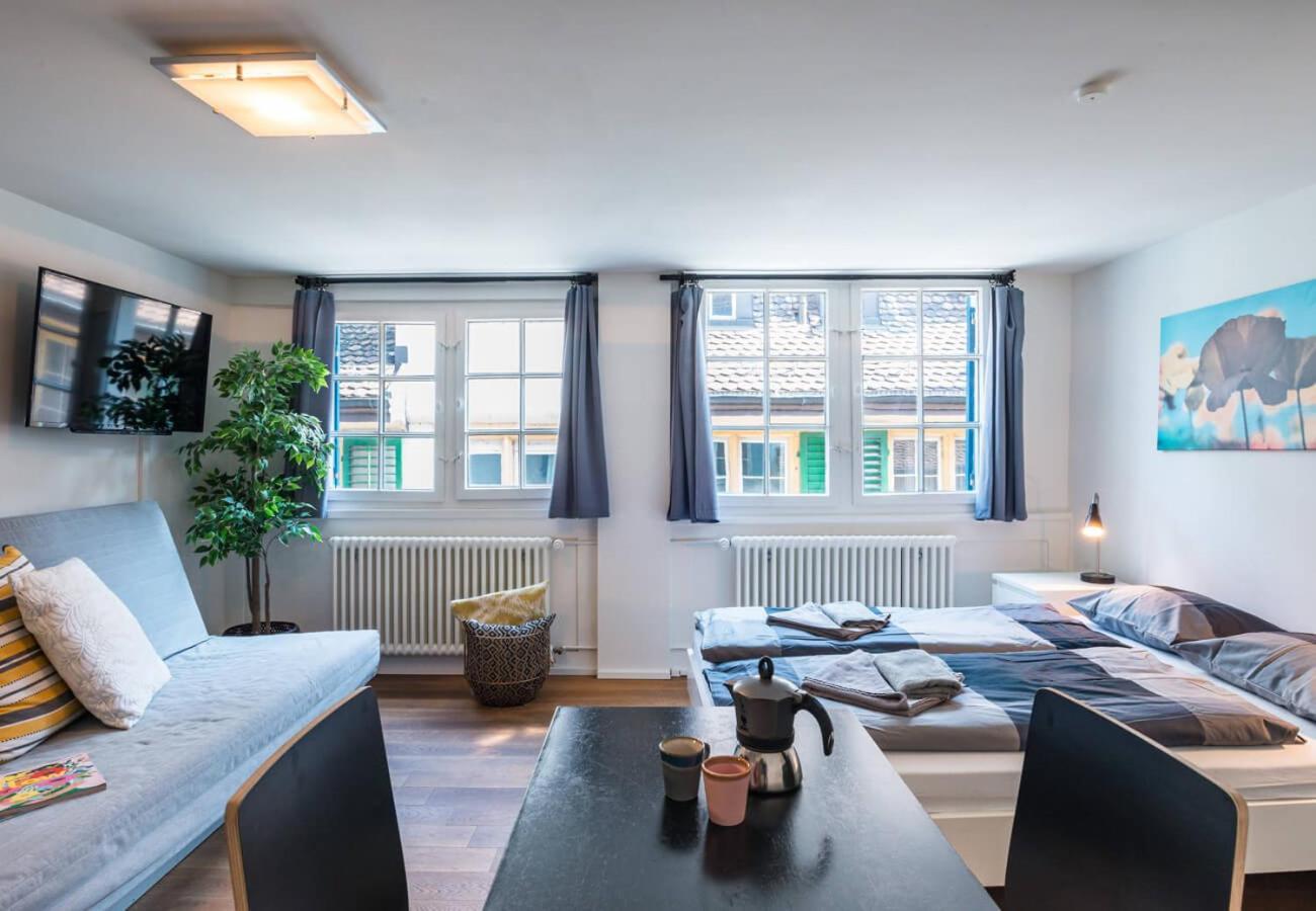 Hitrental Schmidgasse - Apartments ซูริก ภายนอก รูปภาพ