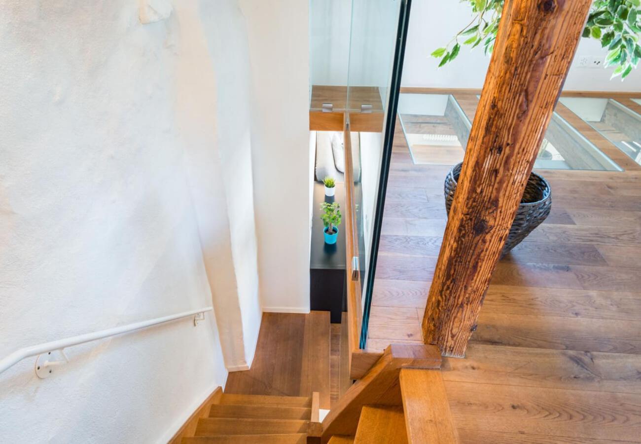 Hitrental Schmidgasse - Apartments ซูริก ภายนอก รูปภาพ