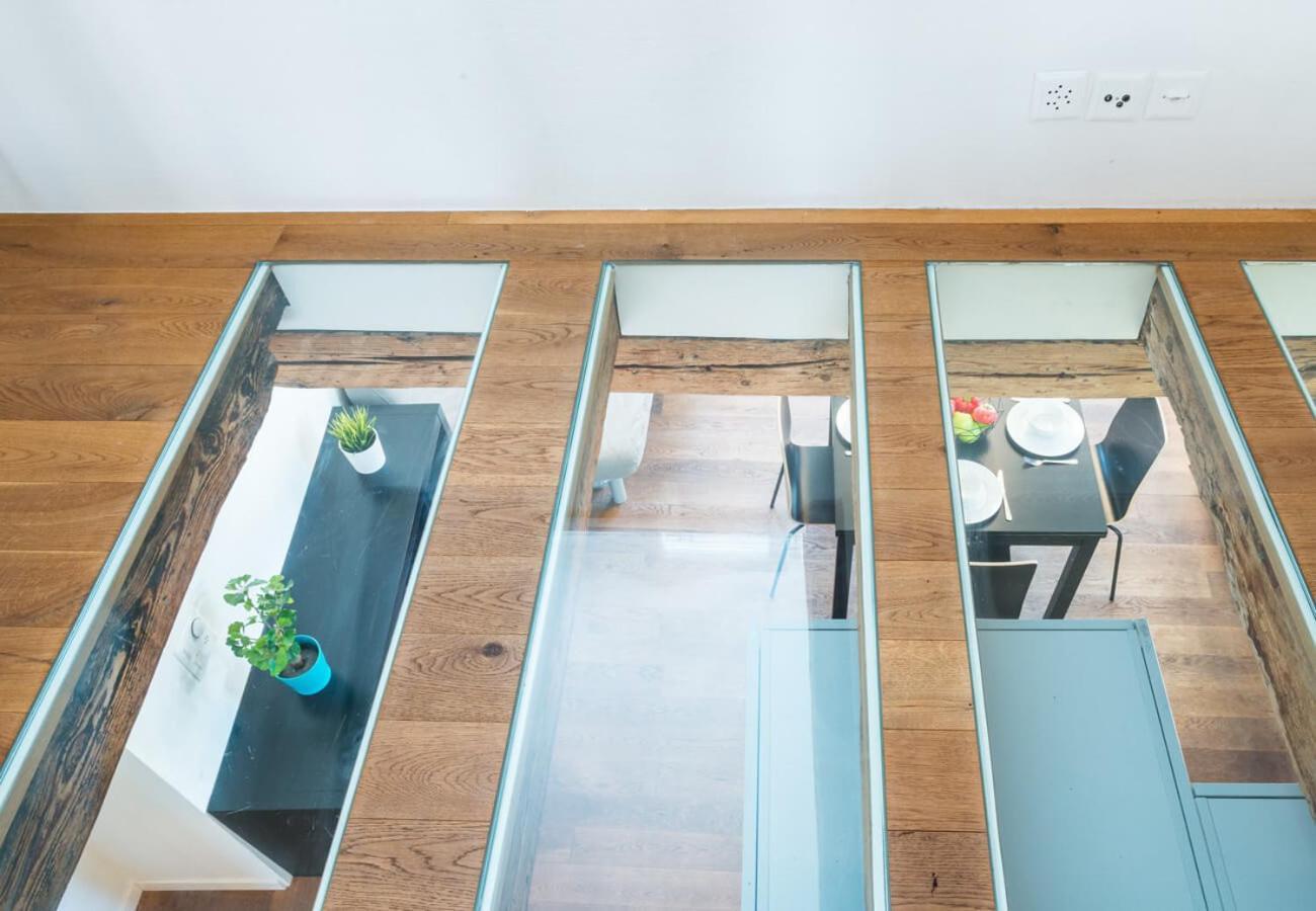 Hitrental Schmidgasse - Apartments ซูริก ภายนอก รูปภาพ