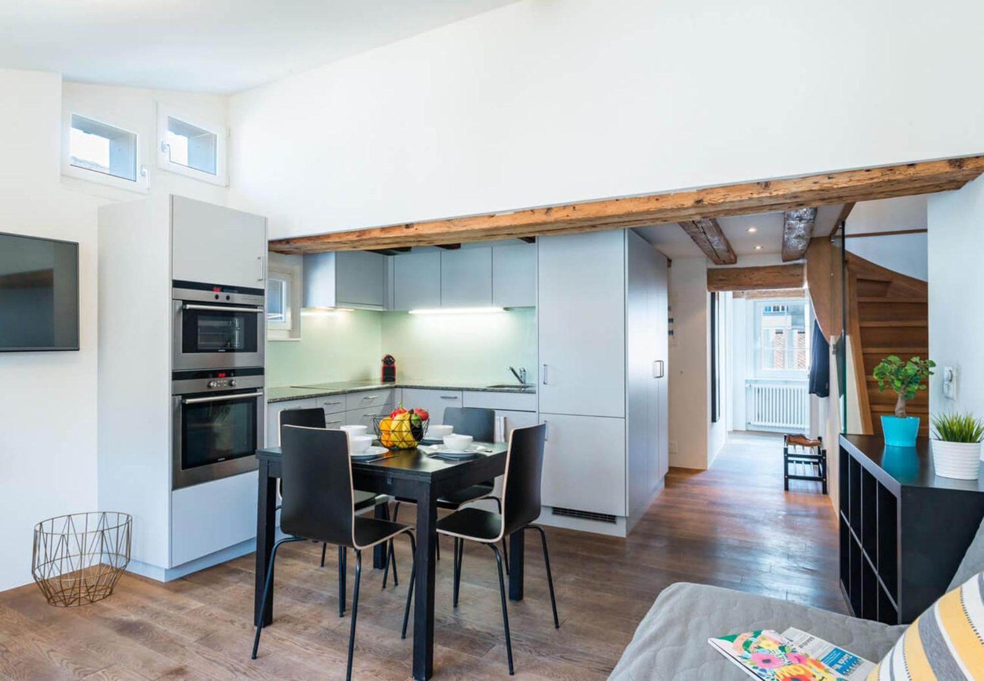 Hitrental Schmidgasse - Apartments ซูริก ภายนอก รูปภาพ